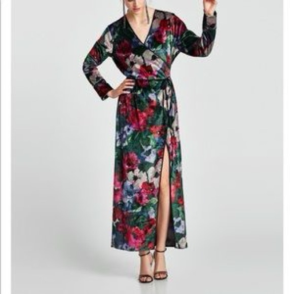 ZARA ACCESSORIES KIMONO VELVET FLORAL LONG SLEEVED LONG MAXI WRAP DRESS USA M - Picture 3 of 11